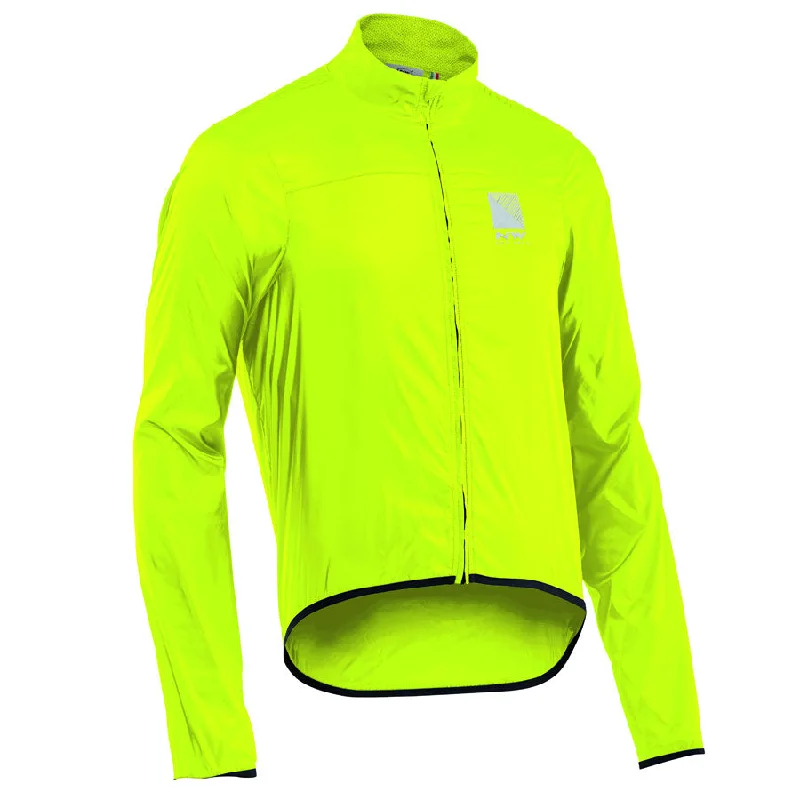 cycling sunglasses for UV protection-Mantellina Northwave Breeze 2 - Giallo Fluo